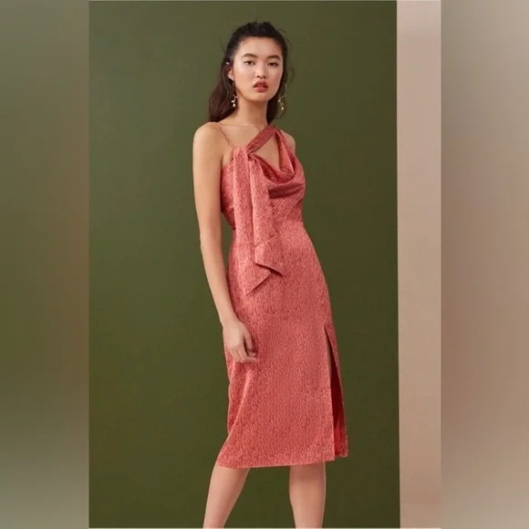 finders keepers red dress Finders Keepers